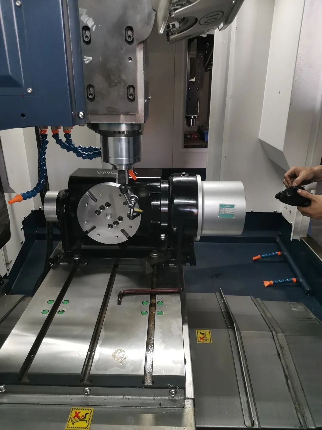 五軸加工中心操作 五軸加工中心操作